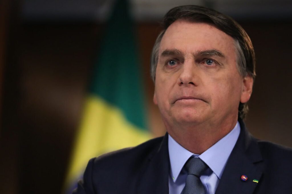 Parlamentares italianos querem revogação de cidadania honorária dada a Bolsonaro