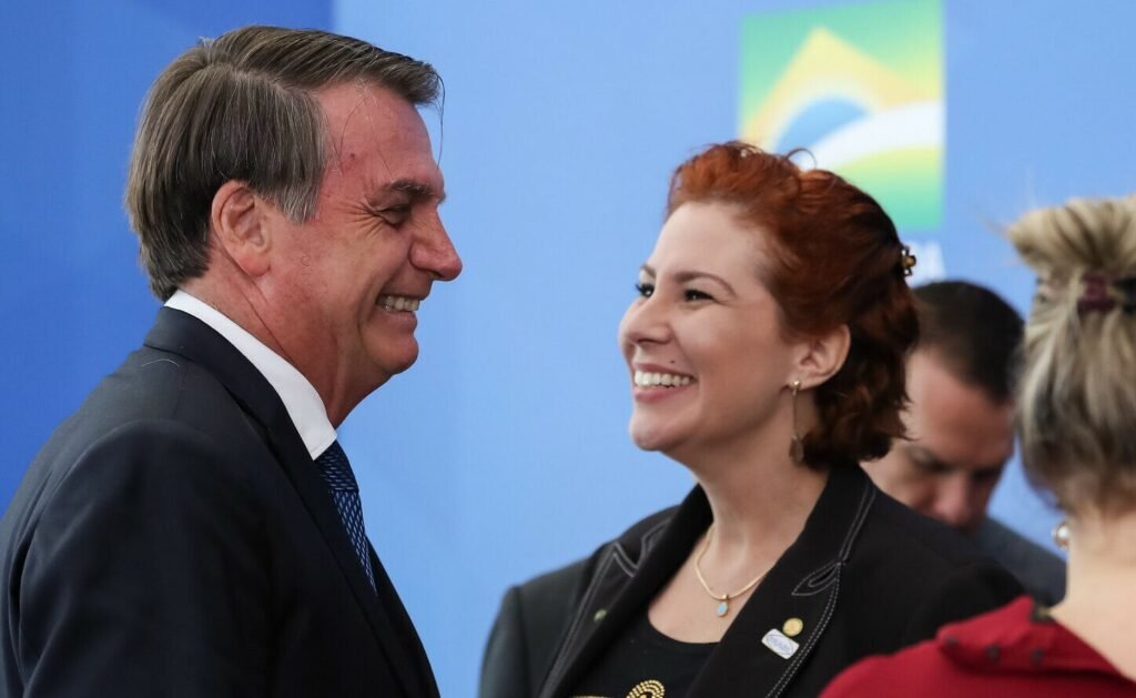 Bolsonaro desmente coluna de Mônica Bergamo, diz jornalista