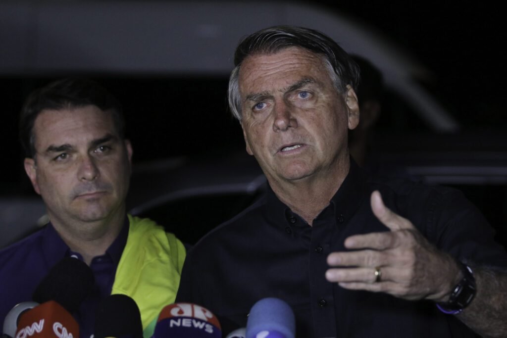 Bolsonaro diz que está enfrentando “algum problema” – Conexão Política