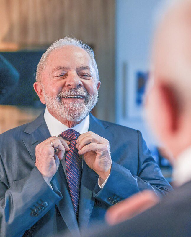 Governo Lula já deu mais de 100 entrevistas à Globo após vitória