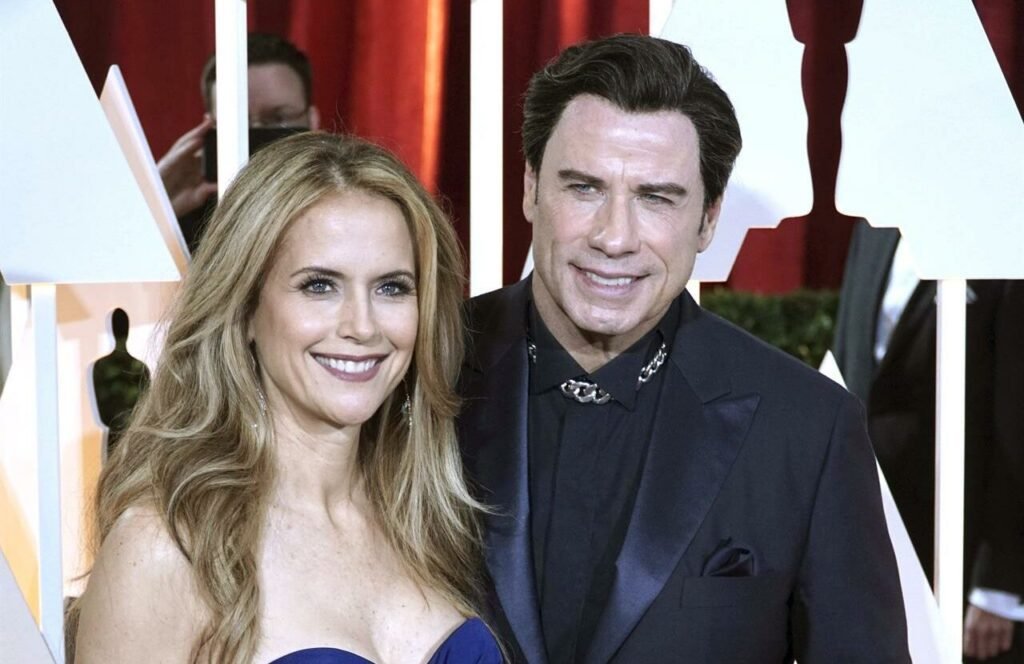 John Travolta fez voto de celibato após morte da esposa, diz site
