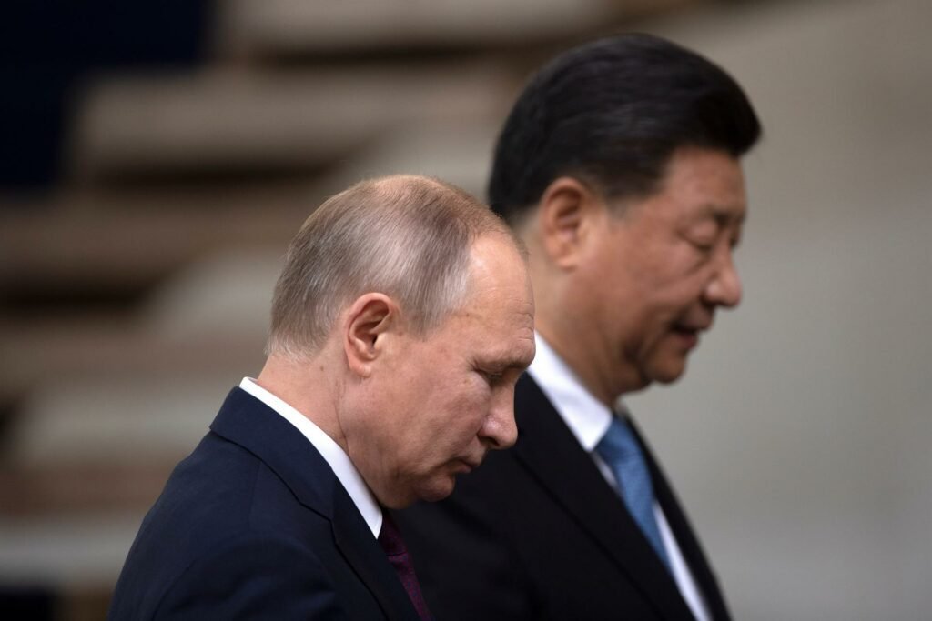 Laços da China com a Rússia são sólidos, diz diplomata chinês