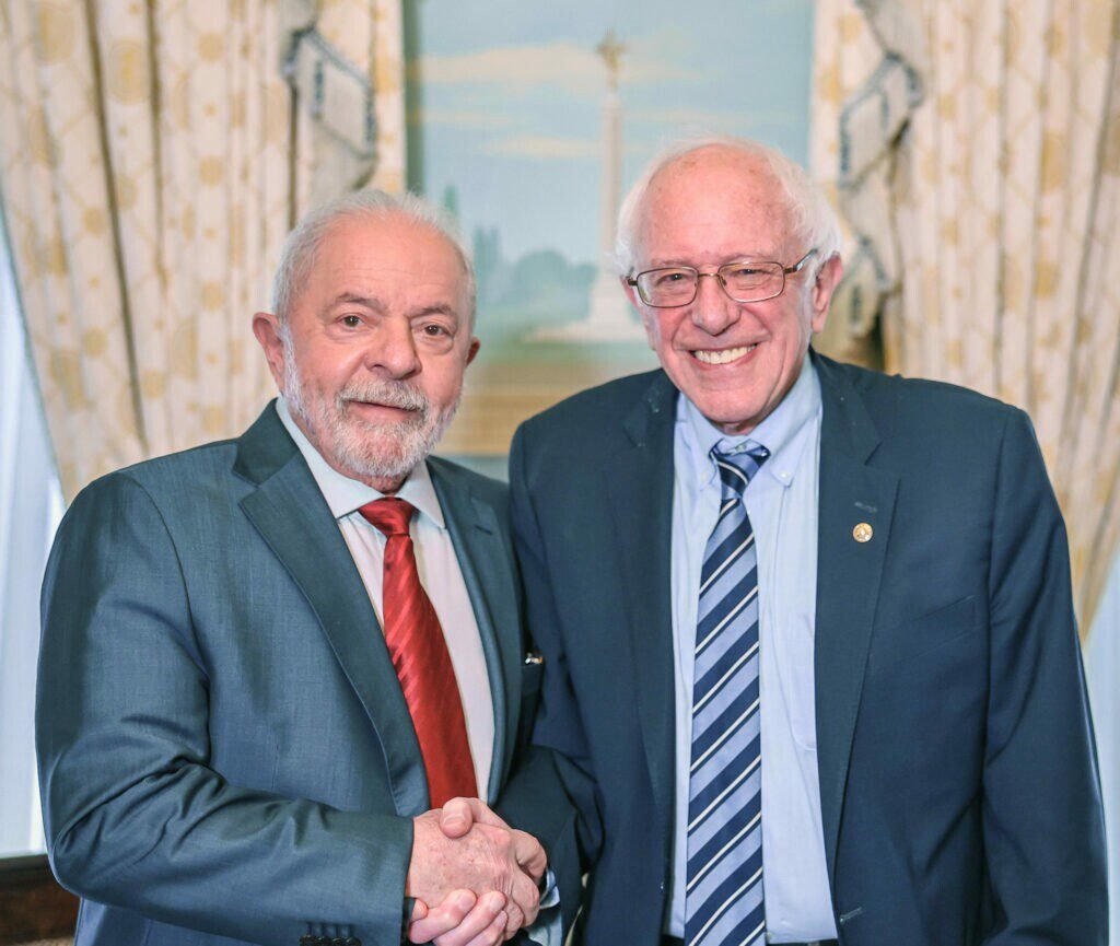 Lula e Bernie Sanders falam em “combate à extrema-direita”