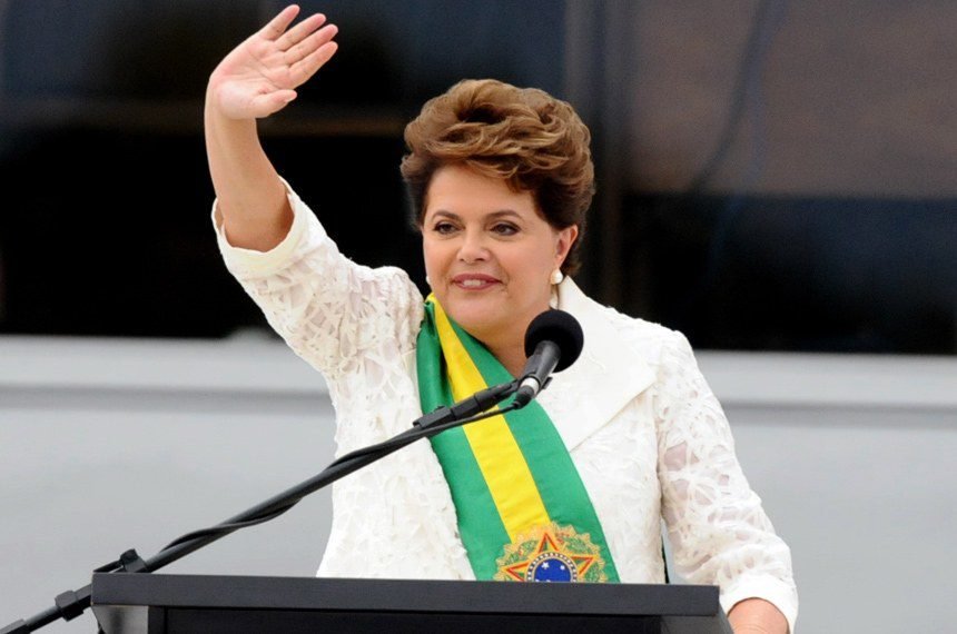 Manifesto: 2 mil mulheres dizem que Dilma sofreu golpe