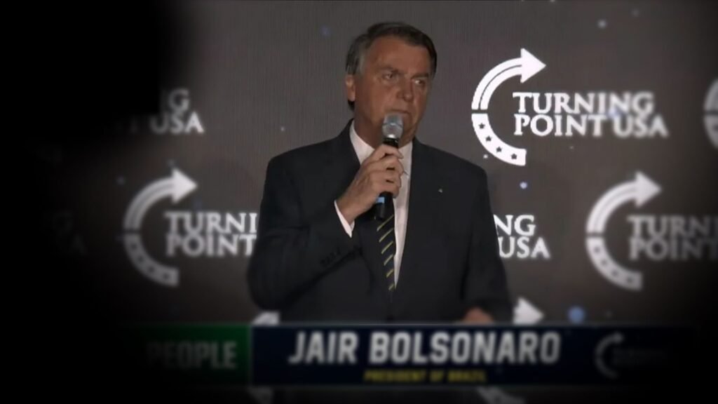 'Não vejo com bons olhos o futuro da economia', diz Bolsonaro