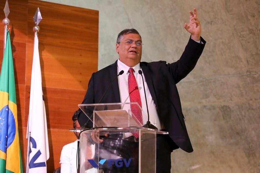 Flávio Dino fala de acordo para cessar ataques no RN