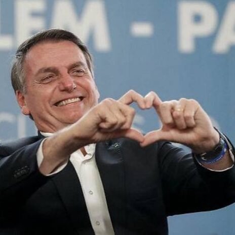 “Imprensa até errando é melhor que calada”, defende Bolsonaro