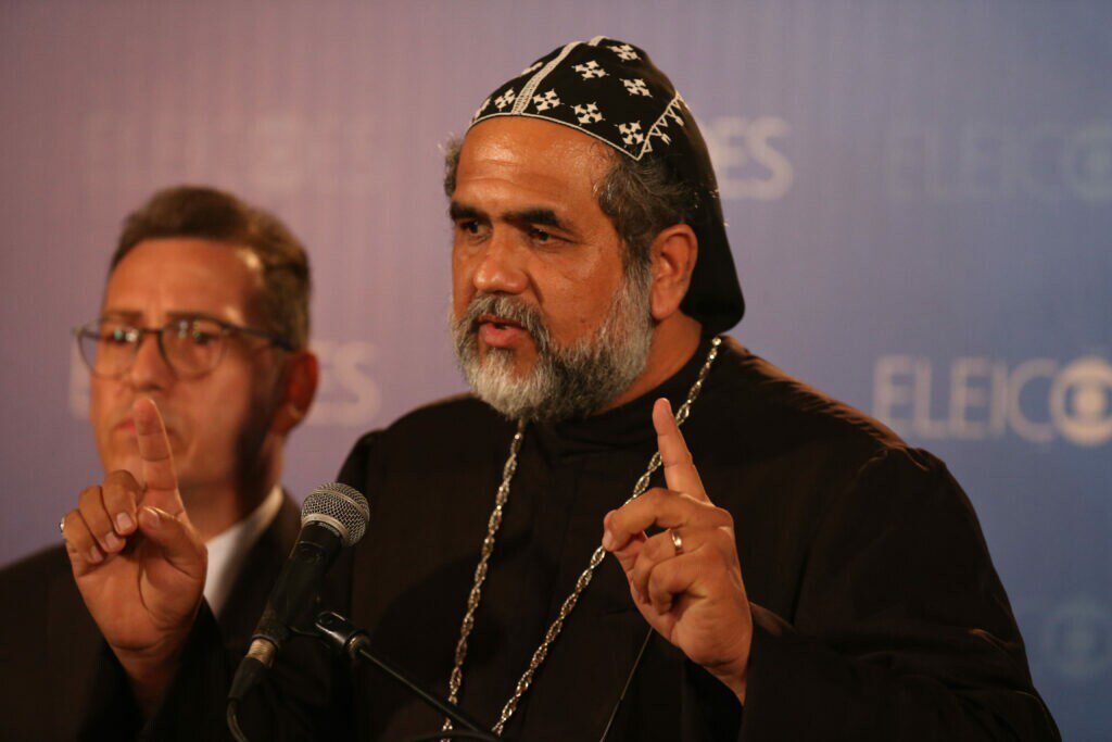 Padre Kelmon processa igreja ortodoxa e pede R$ 500 mil