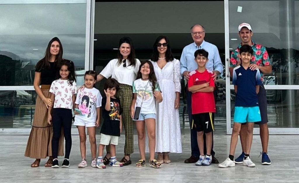 Alckmin leva família para visitar o Palácio do Planalto