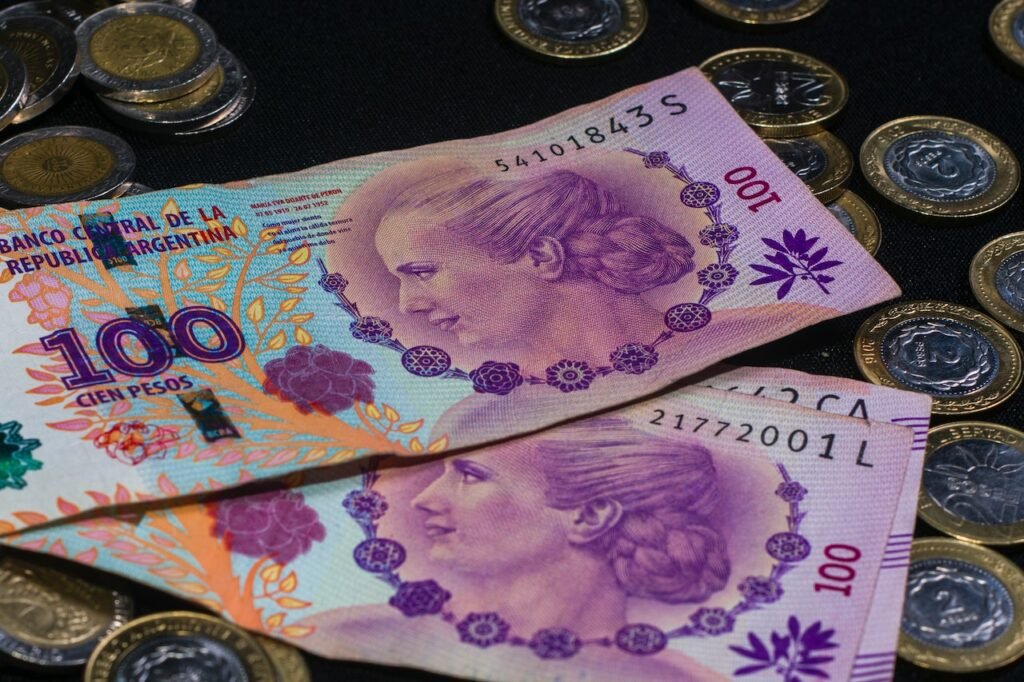 Argentina: Peso vale tão pouco que bancos estão sem espaços