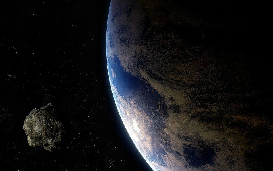 Asteroide de 300 metros de diâmetro passará perto da Terra nesta 4ª feira