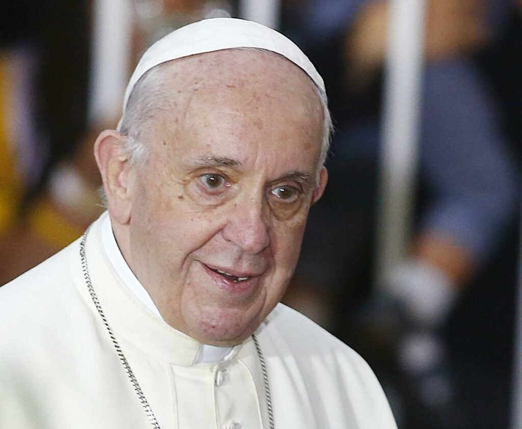 Sexo é “uma das coisas belas que Deus deu”, diz papa Francisco