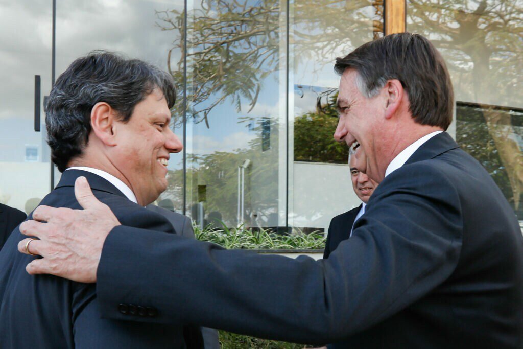 Tarcísio sobre Bolsonaro em SP: ‘Vou recebê-lo de braços abertos’