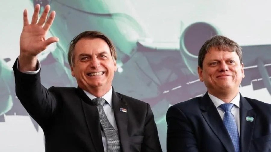 Ao lado de Bolsonaro, Tarcísio diz que invasores de terra serão presos – Conexão Política