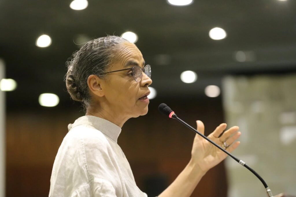 Com covid-19, Marina Silva é internada em São Paulo – Conexão Política
