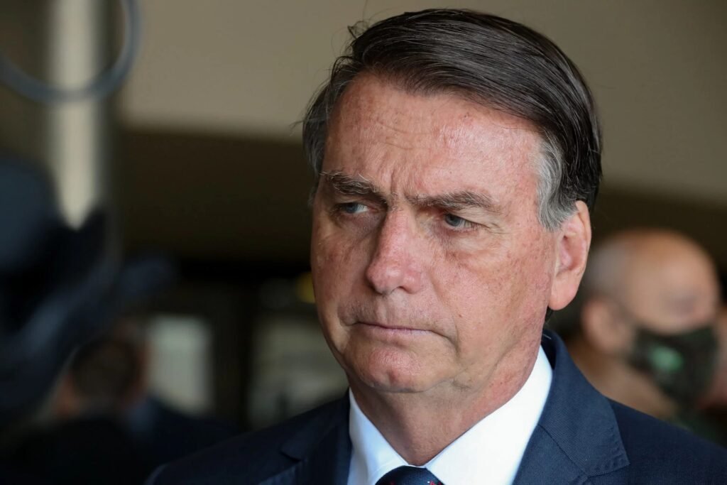 Contra o ‘PL da Censura’, Bolsonaro diz que liberdade não pode ter limites – Conexão Política
