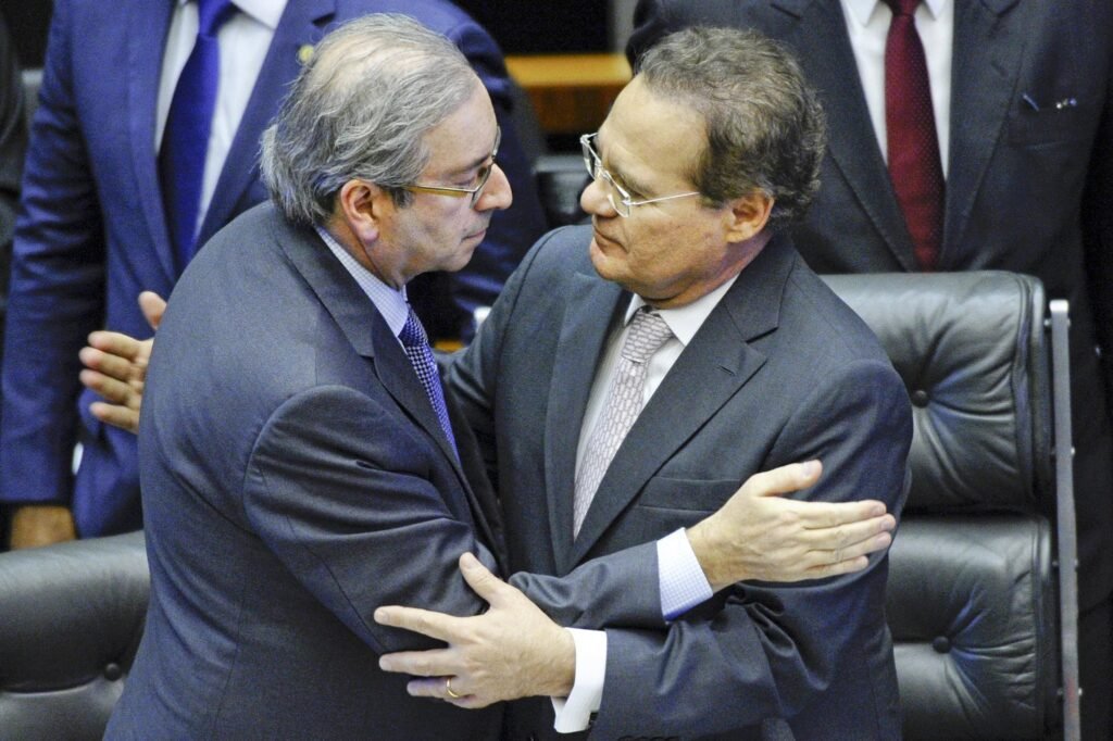 Eduardo Cunha e Renan Calheiros comemoram cassação de Dallagnol – Conexão Política