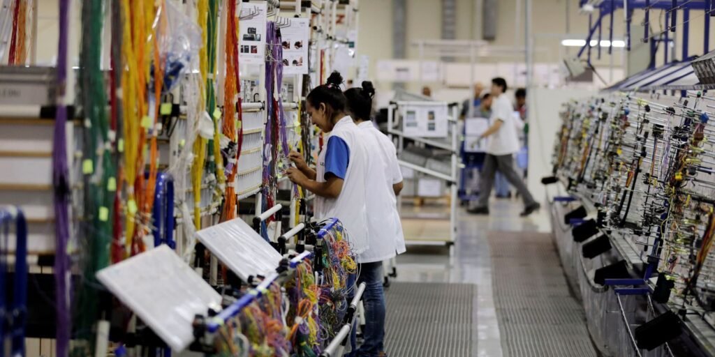 Indústria brasileira cresce 1,1% em março após duas quedas seguidas