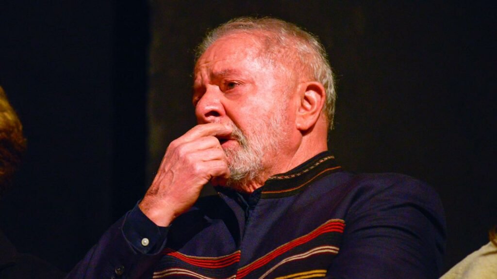Lula está abatido por enorme dificuldade em governar o país