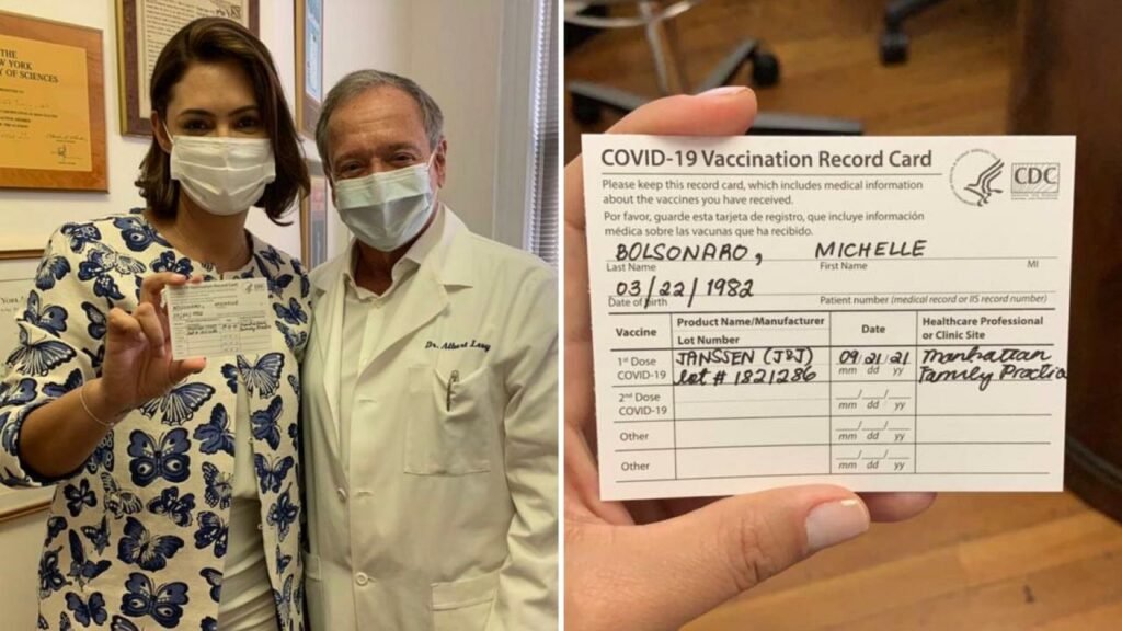 Michelle Bolsonaro posta foto de seu cartão de vacinação
