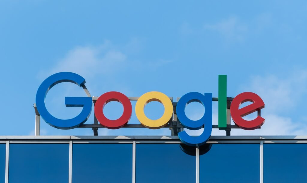 PL da Censura: Governo ameaça multar Google em R$ 1 milhão