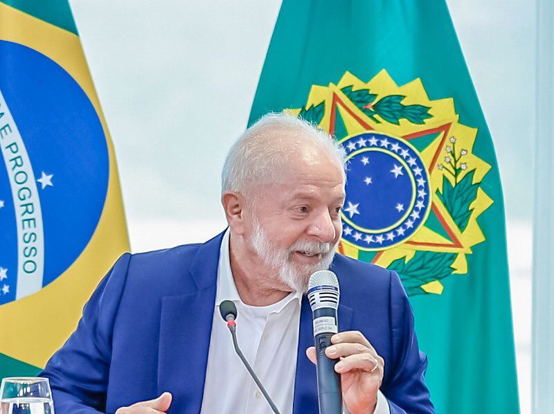 Lula diz que em 2024 fará mais viagens: “Vai acabar essa moleza”